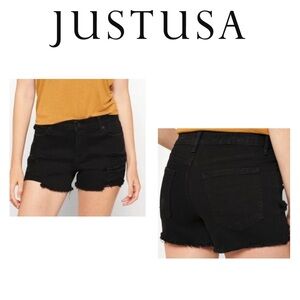 NWT JUST USA MID RISE SUPER DESTROYED SHORTS BLACK SZ SMALL.